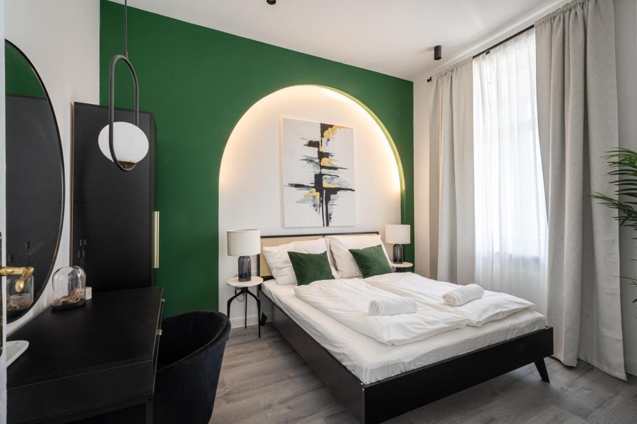 R6 - Boutique Apartments, Best Location By Bqa Budapest Exterior photo